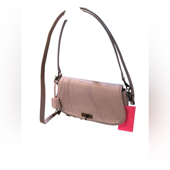 Betsey Johnson Lavender Embossed Skull Crossbody Purse - Picture 4 of 4